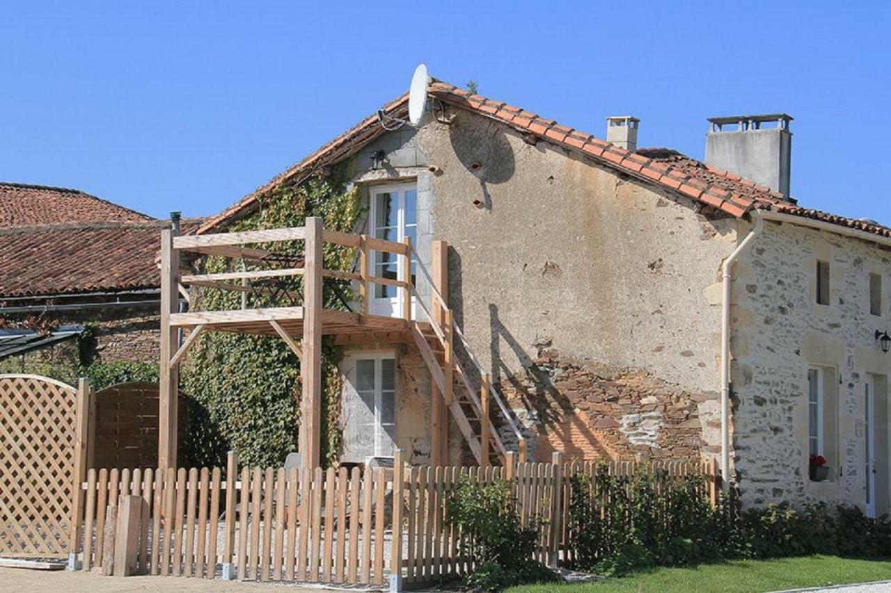Vila La Bucherie Montembœuf Exteriér fotografie