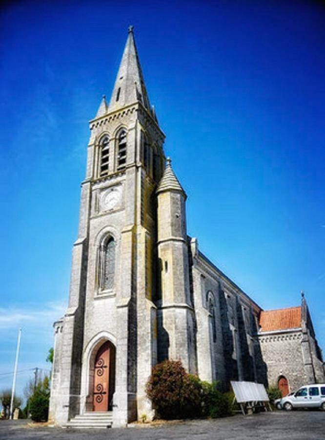 Vila La Bucherie Montembœuf Exteriér fotografie