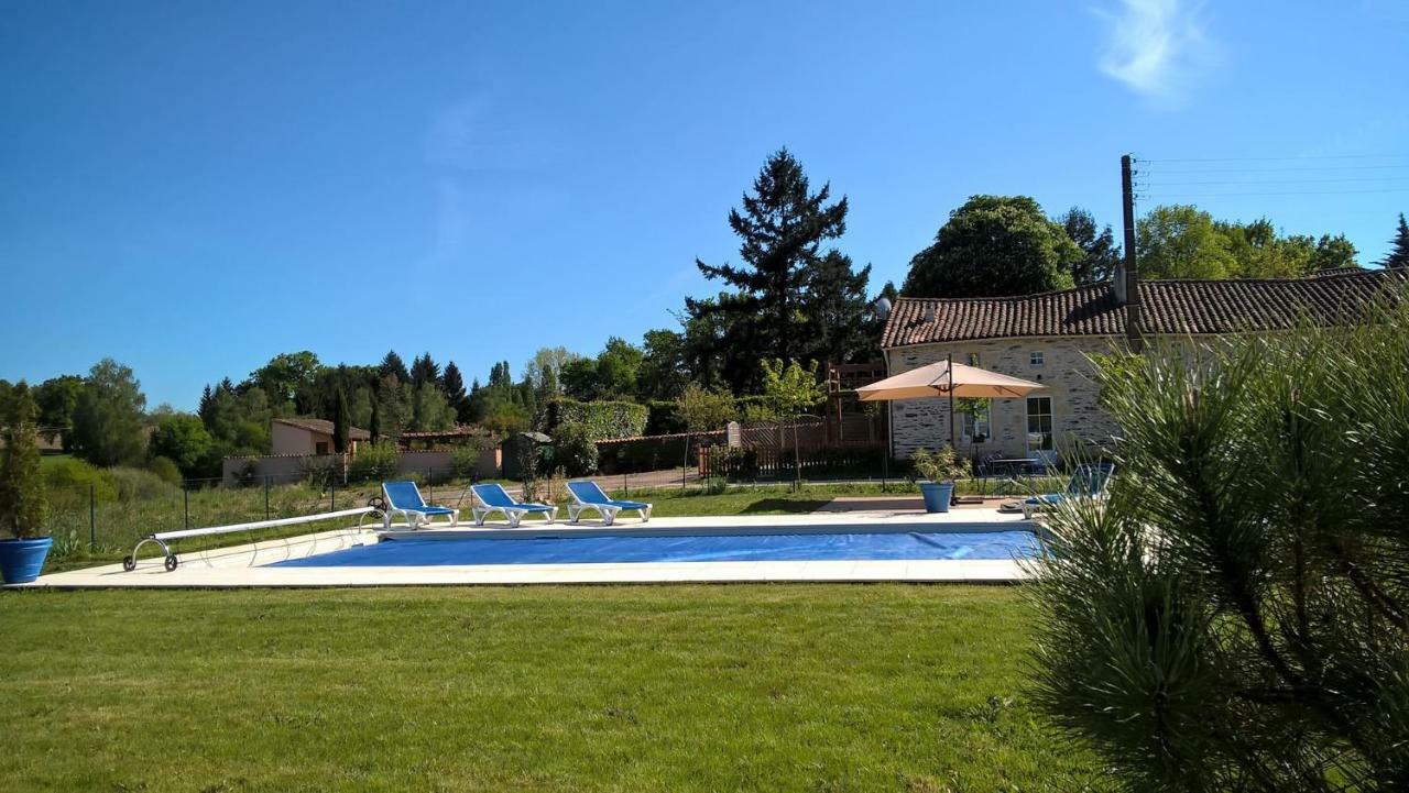 Vila La Bucherie Montembœuf Exteriér fotografie